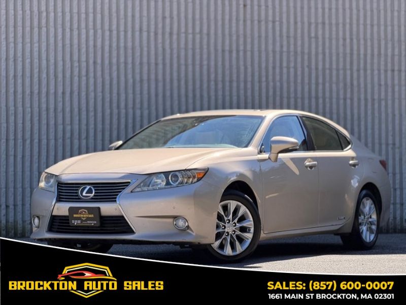 Used 2013 Lexus ES 300h for sale in Brockton, MA